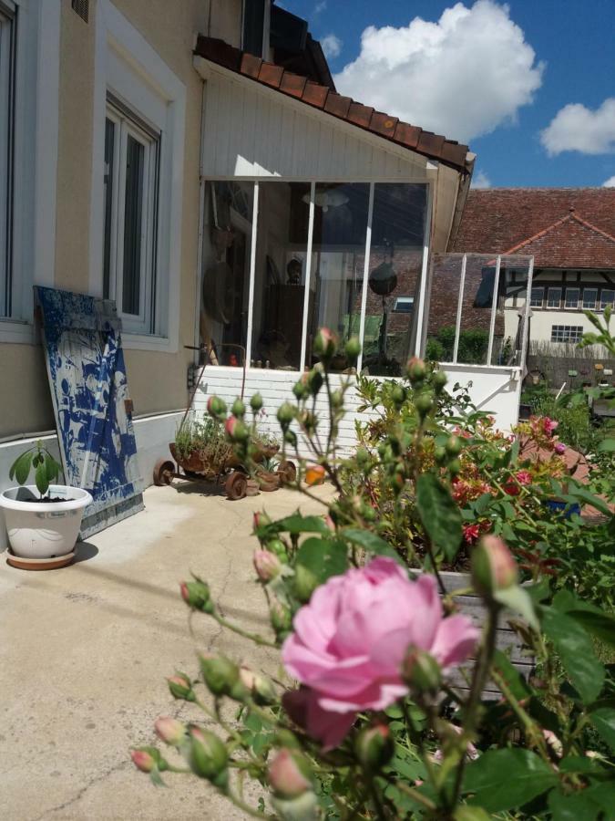 Campagn'Arts Bed & Breakfast Villechétif Eksteriør bilde